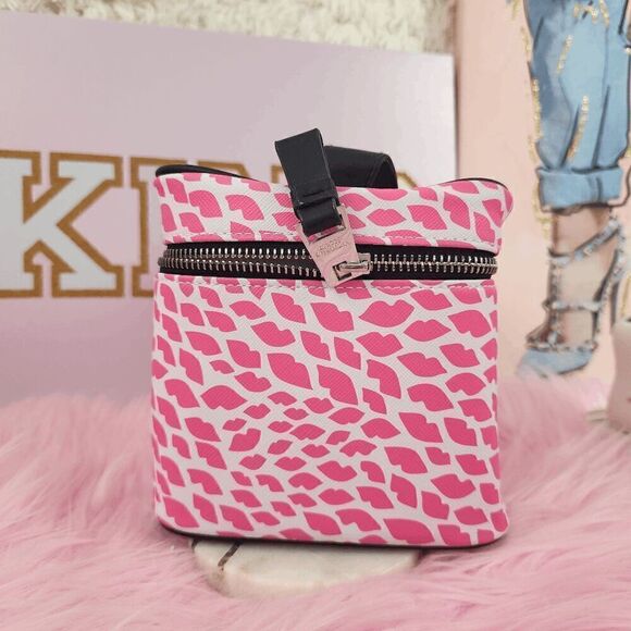 ❤️ Victoria's Secret Train Case – Lips Print Vintage Glamour! ❤️ - Picture 2 of 5